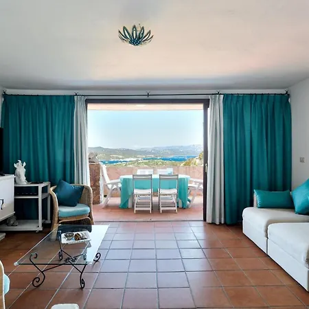 Le Terrazze Apartment *